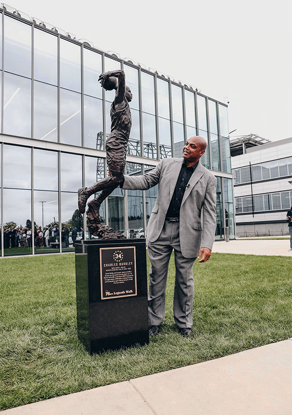 charles barkley statua