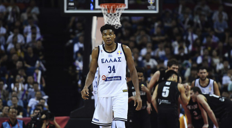 giannis antetokounmpo grecia