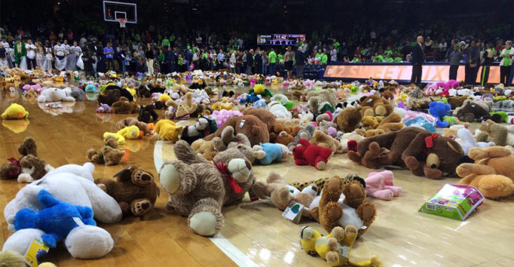 teddy bear toss