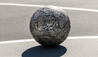 pallone spalding kobe bryant 94 series silver