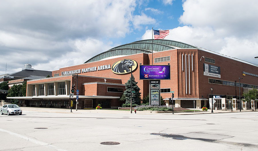 milwaukee mecca arena